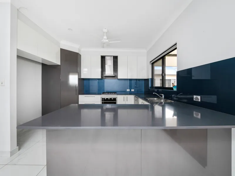 Modern Living in Zuccoli!!