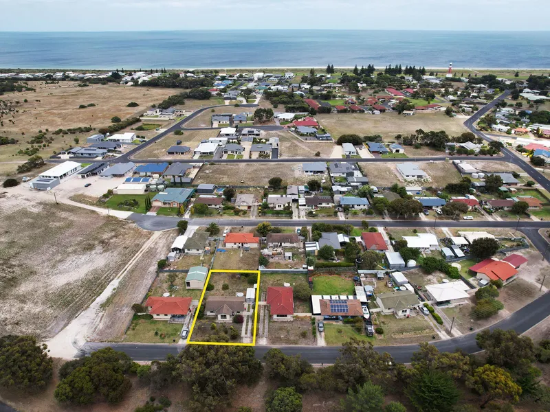 Ideal Coastal Investment!