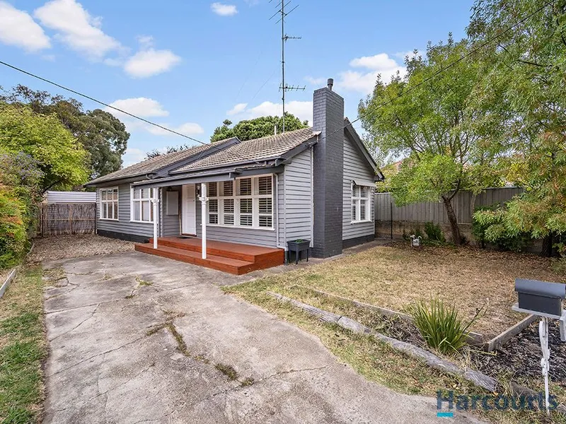 3 Bedrooms Just Minutes From the CBD