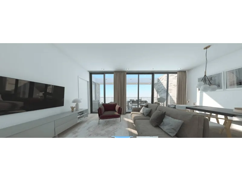 Deluxe apartment commanding prime NE setting