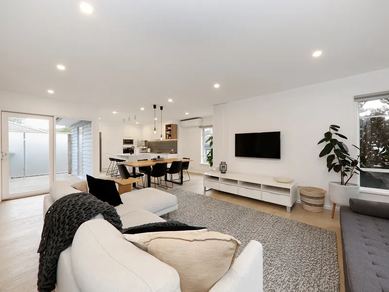 Designer style in perfect position