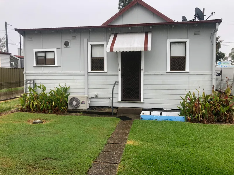 Neat and tidy unit - close to Newcastle University