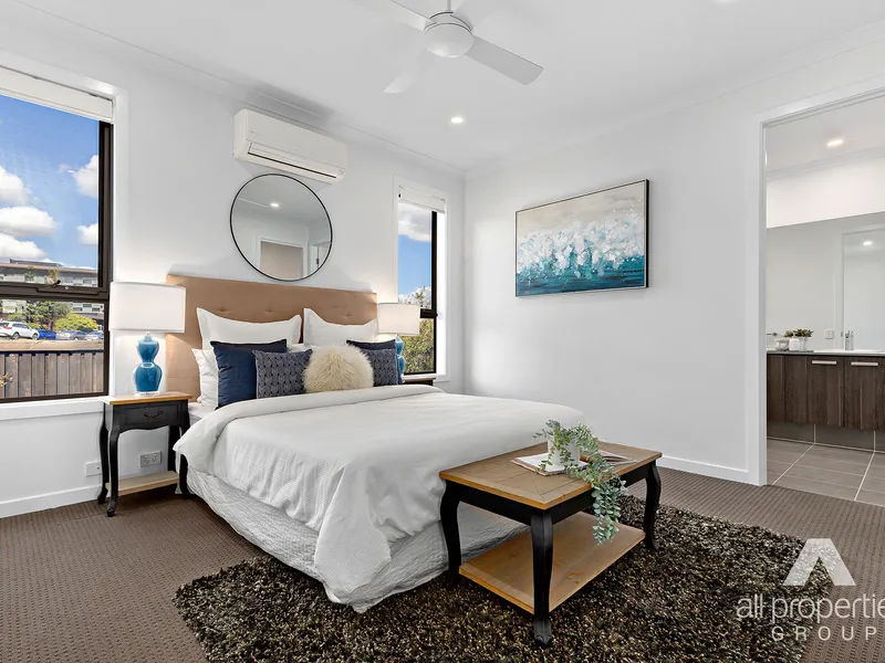 Professional home central to the hub of everything North Lakes