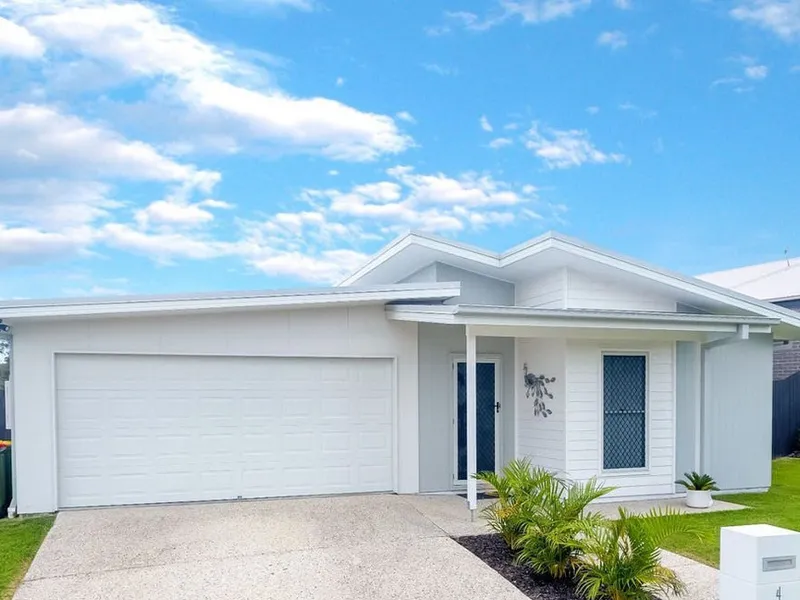 Modern Family Home In Flagstone