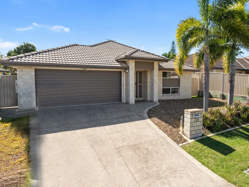 Modern and Convenient Family Living in Wynnum West!