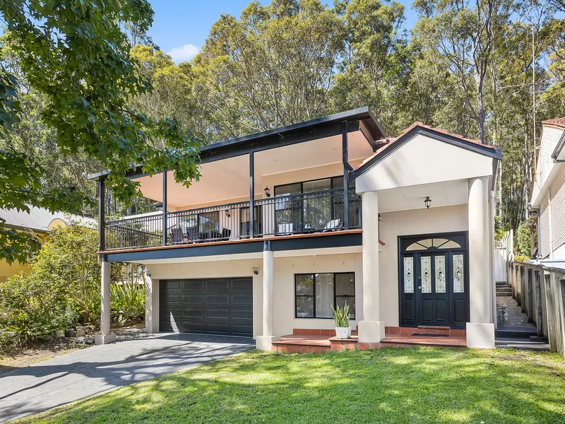 Elegant and idyllic family living