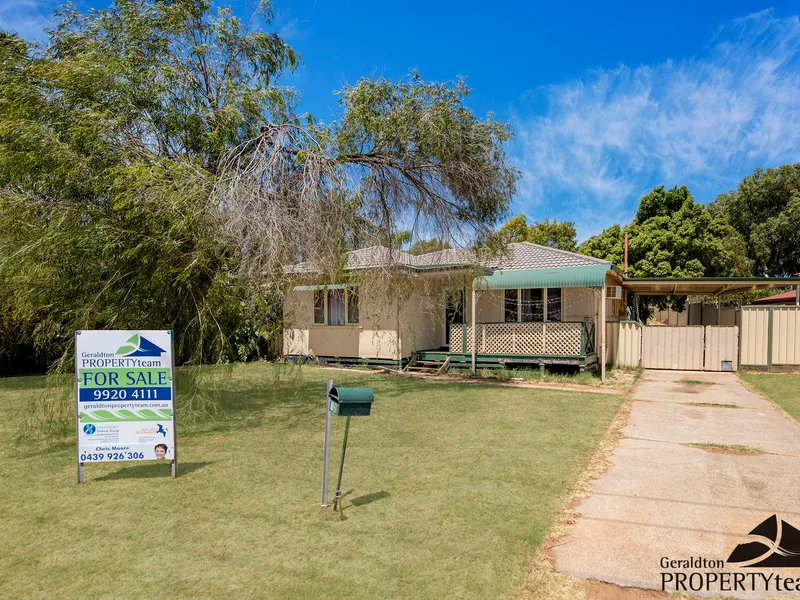 Great Starter Home or Investment!