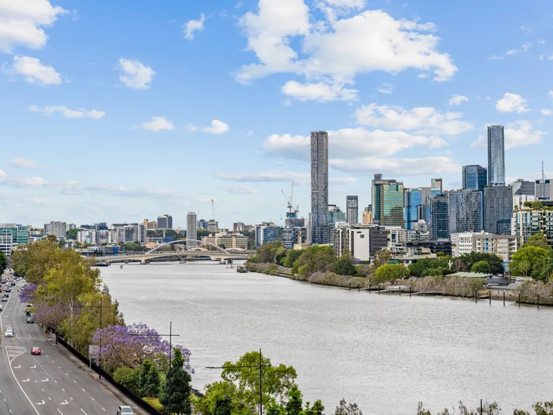 Prestigious lifestyle & Location