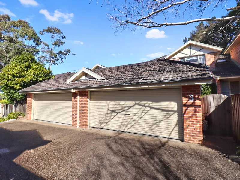 Cozy Three Bedroom Townhouse