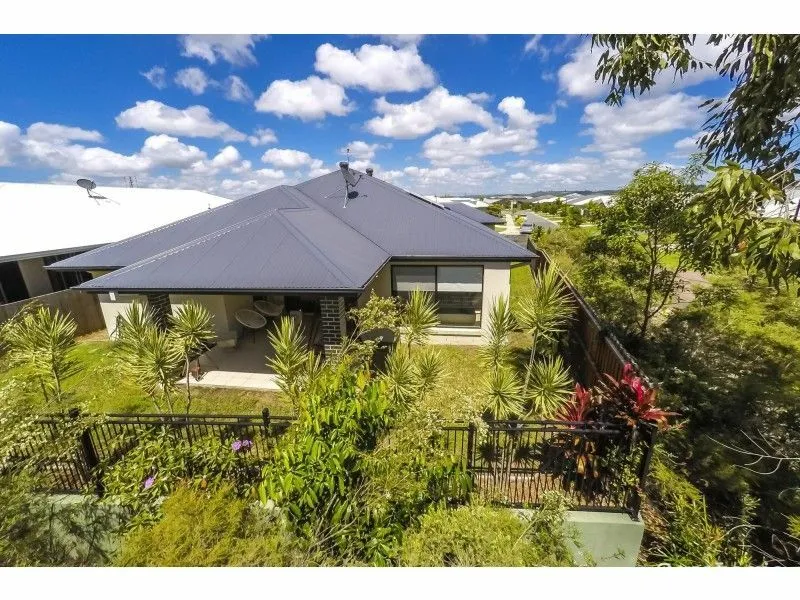 Modern, spacious ,low maintenance family home , prime location for Mountain Creek & Brightwater schools catchments