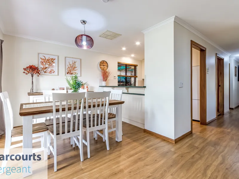 | BE HOME IN GOLDEN GROVE! |