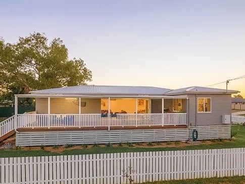 Spectacular Family Home with all the Extras!