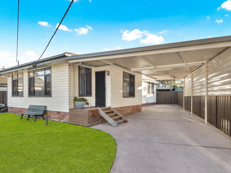 BEAUTIFULLY PRESENTED FOUR BEDROOM HOME WITH POOL!