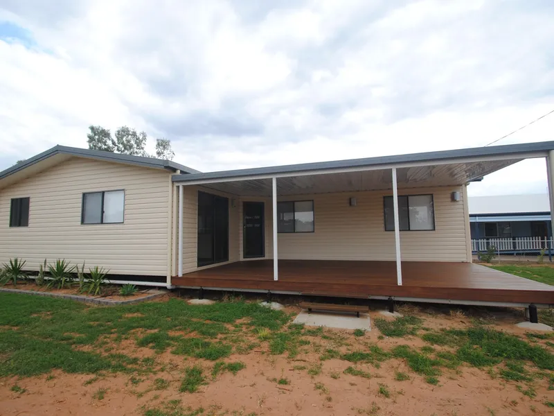 Modern Living a Stone's Throw From Town