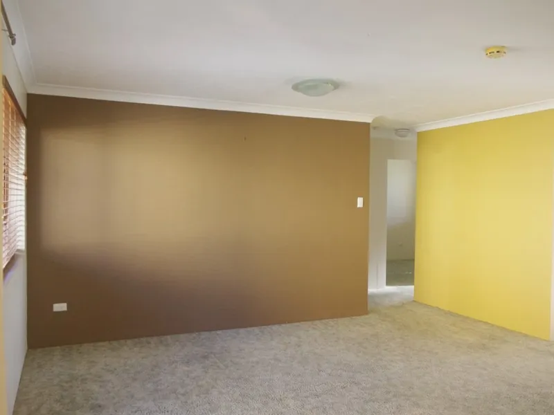 Enormous Unit Across from Chermisde Shopping Centre - LOW BODY CORP FEES!