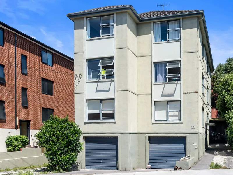 CLOSE TO ALL AMENITIES - CONVENIENT LOCATION