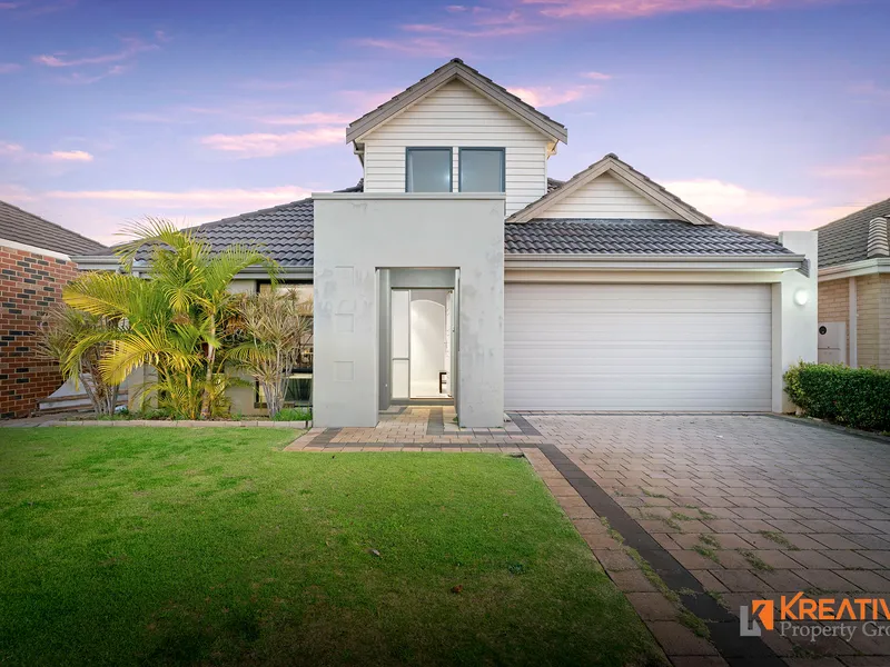 Beautiful double story home at a prime location!!!