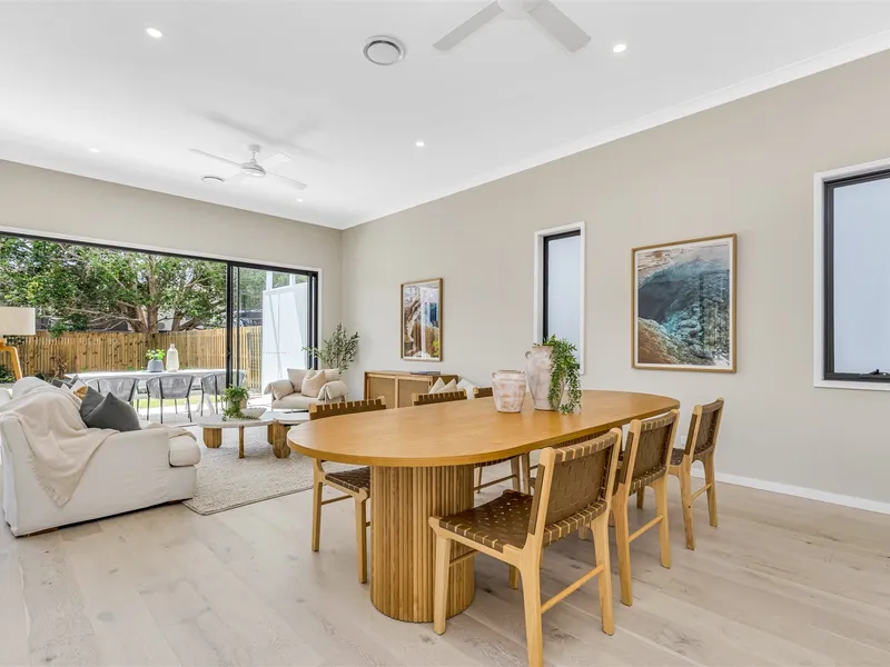 BRAND NEW 4 BEDROOM HOUSE