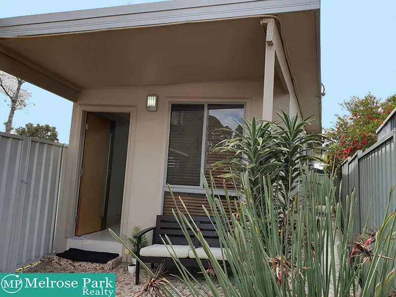 2 Bed Granny Flat FOR LEASE