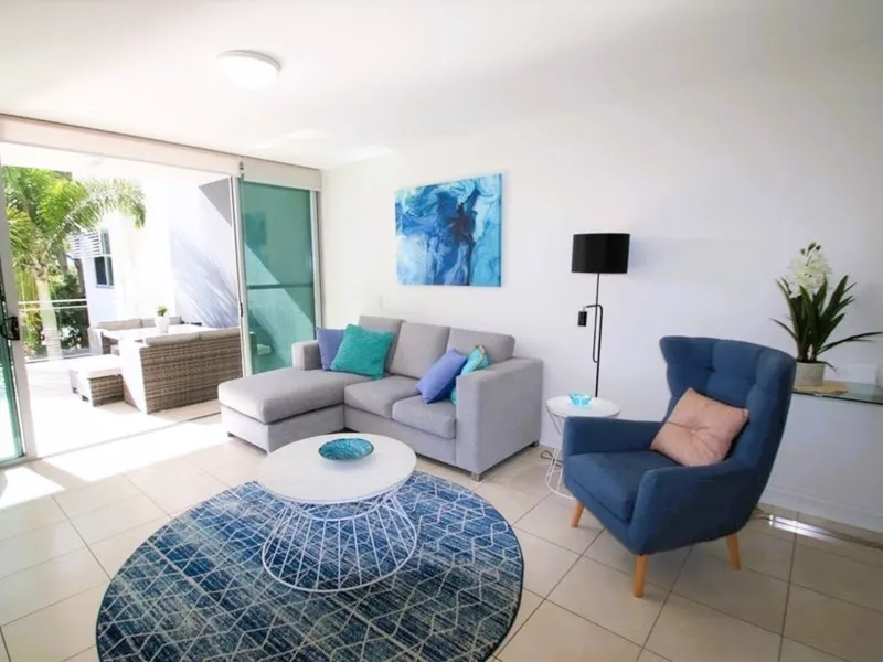 SUPERB BEACH SIDE LOCATION - MASSIVE OUTDOOR LIVING