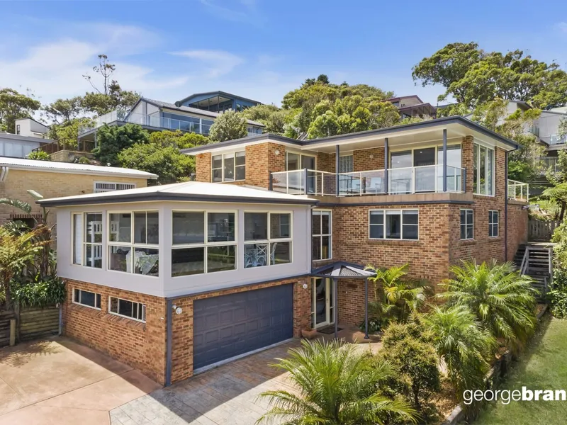 AN OUTSTANDING SEASIDE HAVEN