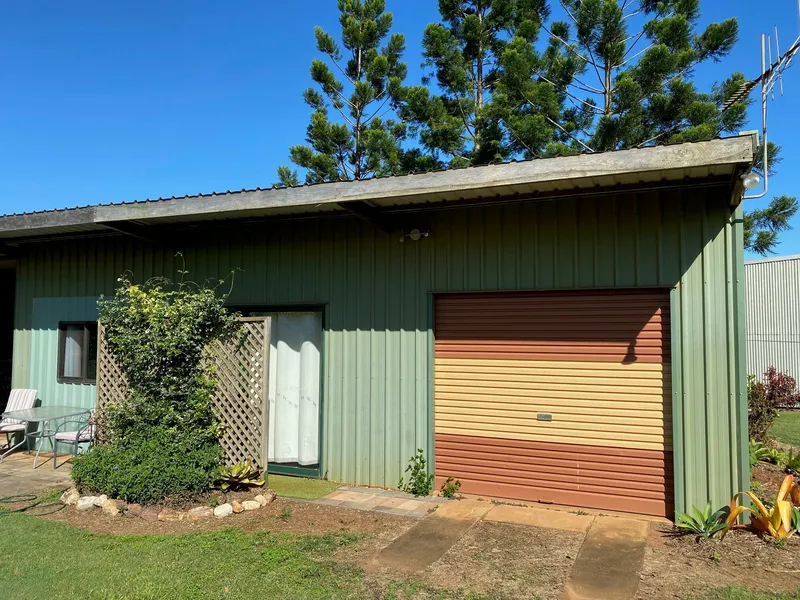 Rural escape - 1 bedroom tidy unit