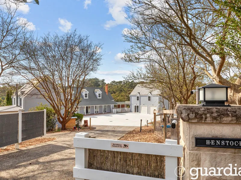 Arcadian Homestead with Stunning Valley Views