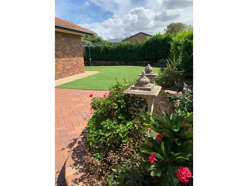 Quiet Oasis - rent inclusive of utilities & internet