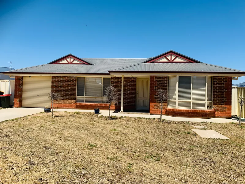 Great value brick veneer home,  investment /retirement  home 