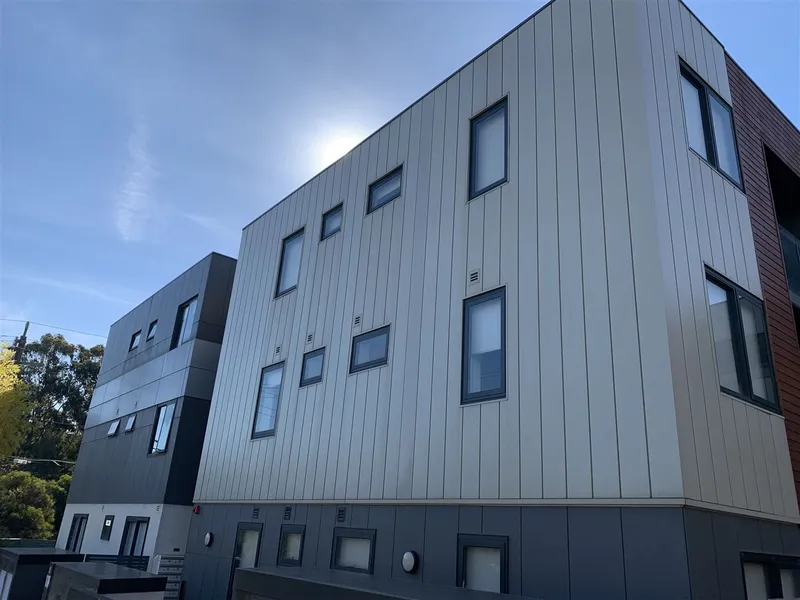 Two bedroom apartment in convenient location