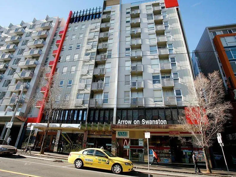 THE CHEAPEST ONE BEDROOM ON SWANSTON STREET – $ 155,000