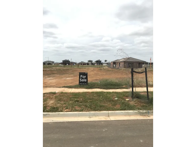 Newly Titled Land in Booming Rockbank 