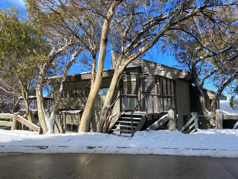 Elk Ski Lodge - Private Room in Prime Location