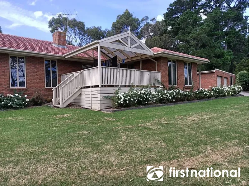 LARGE FAMILY HOME ON ACREAGE WITH POOL AND MORE.