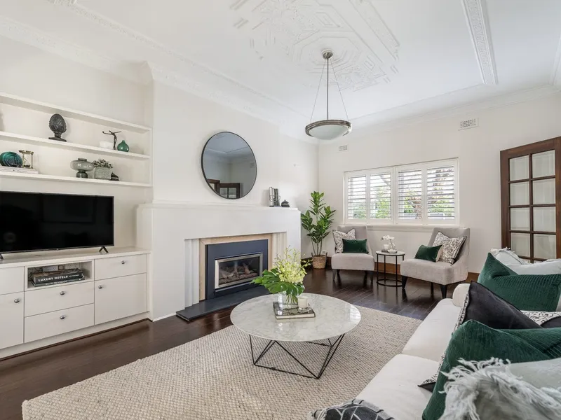 Art deco beauty in exclusive address