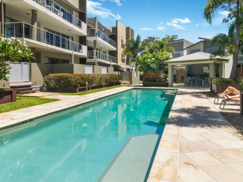 MODERN APARTMENT, TRANQUIL SETTING, AWESOME LOCATION, BOOMING VARSITY!