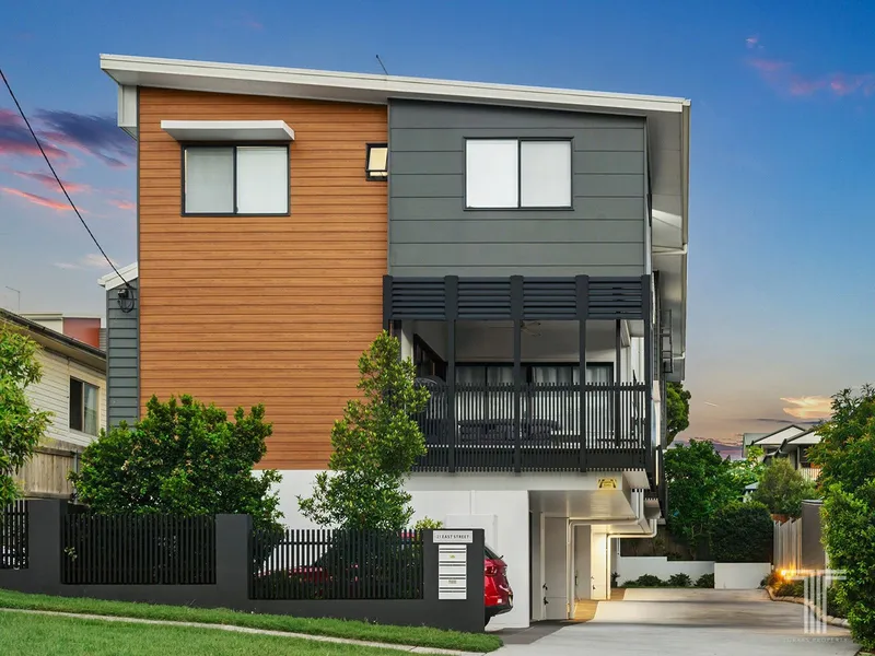 Tri-Level Entertainer in a Quiet, Leafy Street