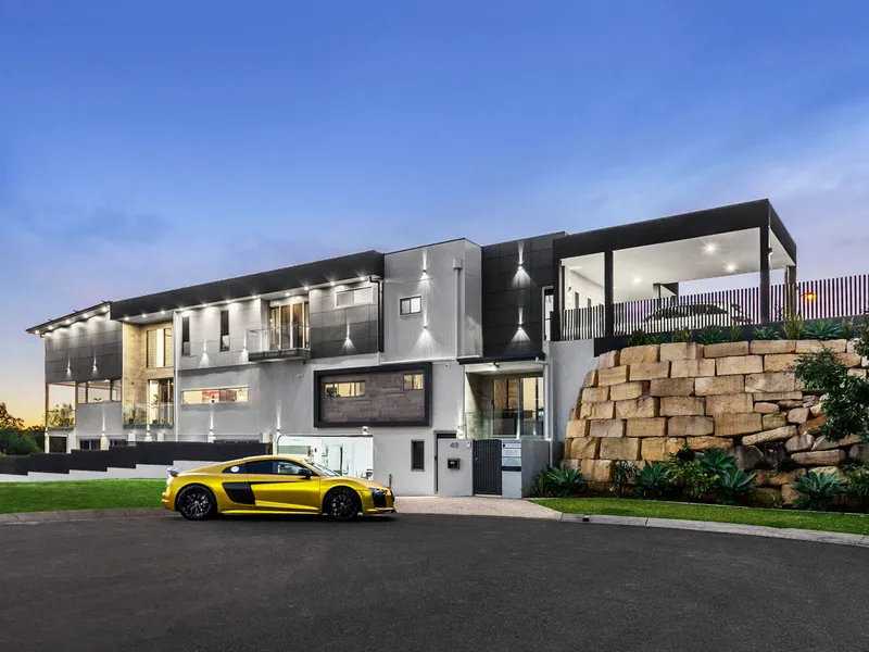 Luxurious and Grand in Scale with Breathtaking Views