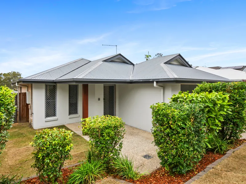 GORGEOUS 4 BEDROOM HOME IN PRIME LOCATION!