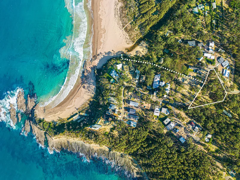 Easy Beach Access & Dual Occupancy Potential