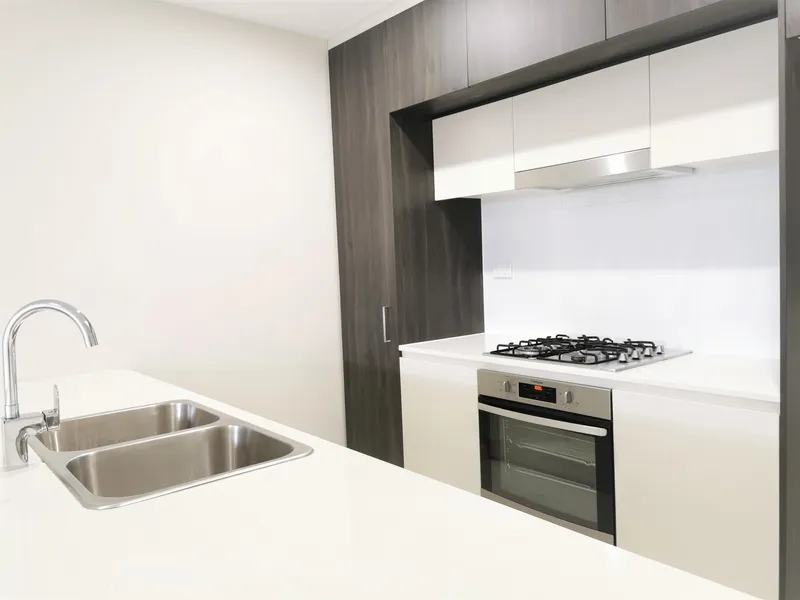 Super large 2 bedrooms apartment!