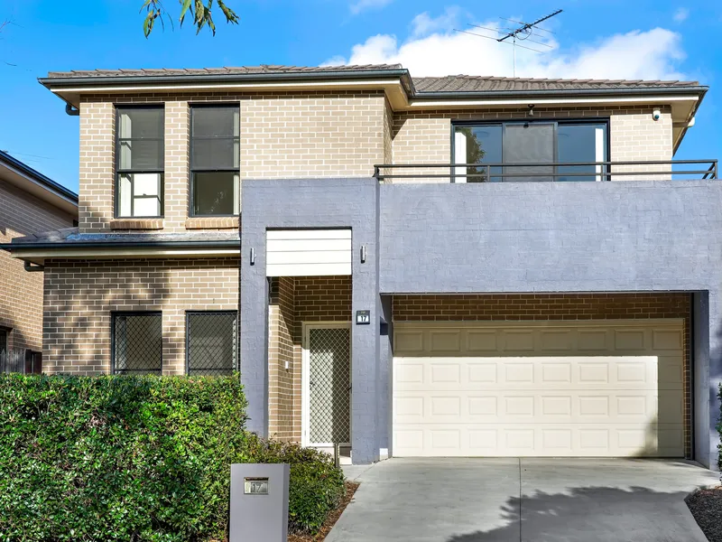 Contact Jasmine on 0404 194 808 to inspect