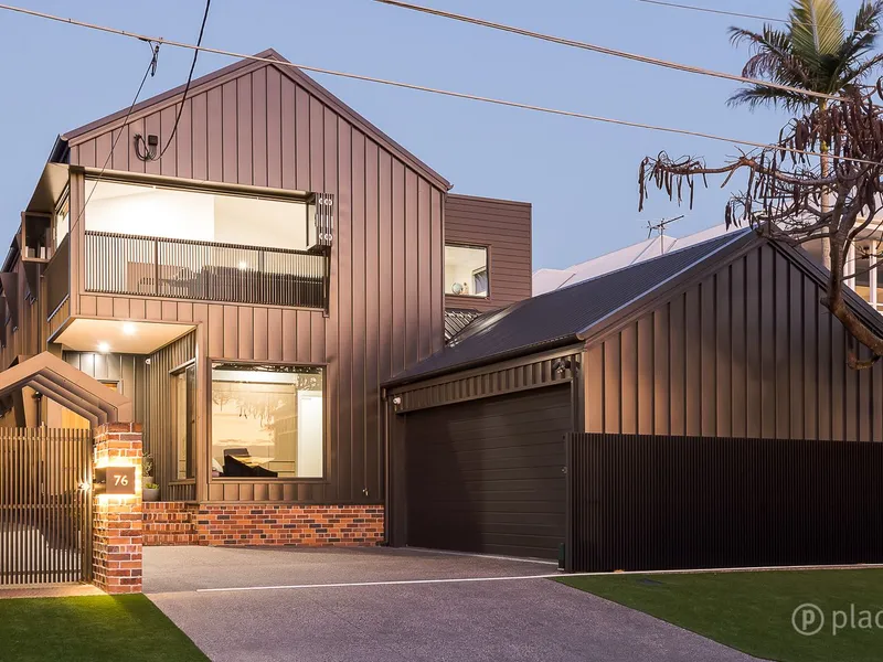 Contemporary Industrial New Build with Spectacular City Views