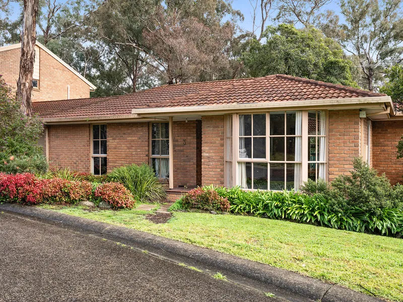 Private & Peaceful with new carpets and freshly painted!