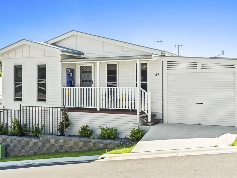 Popular 3 bedroom design with large rear entertainers deck