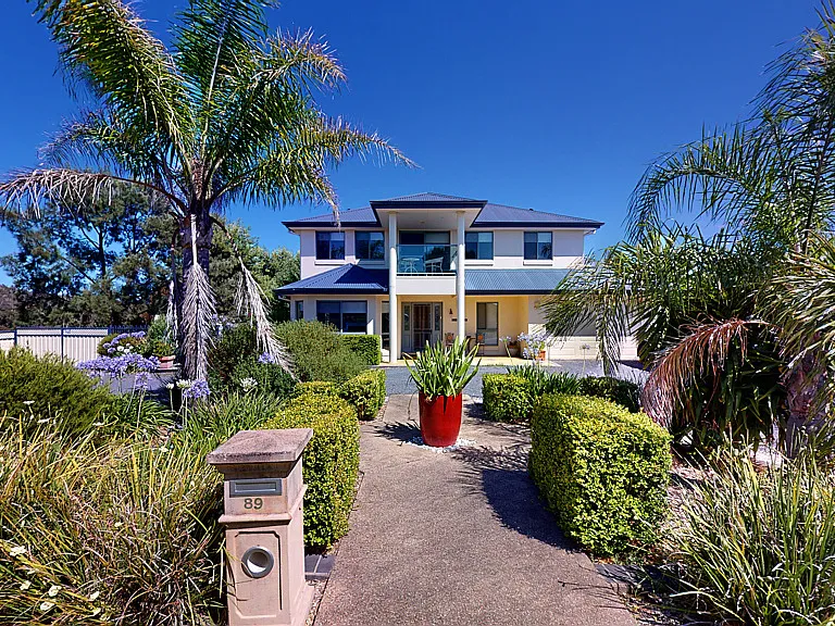 Executive Residence With Room To Move