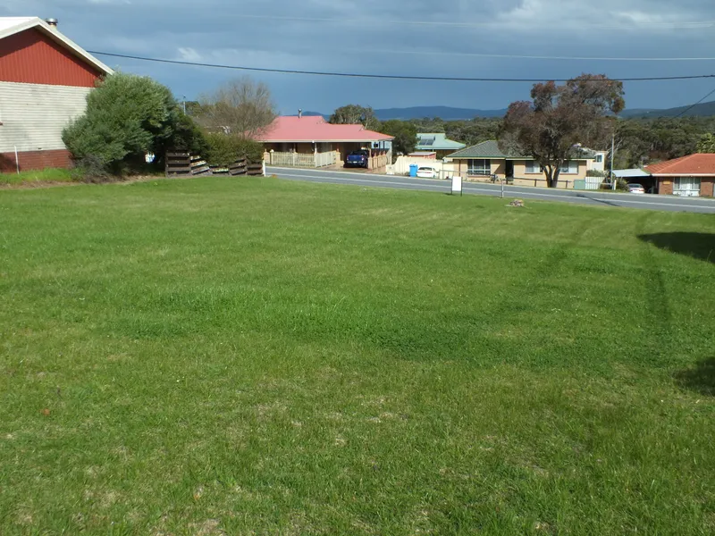 Open View, Sunny Aspect