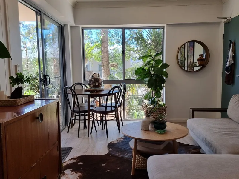 Fully Furnished 2 Bedroom