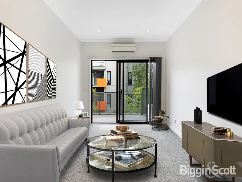 STYLISH DELIGHT IN EUCALYPTUS MEWS!