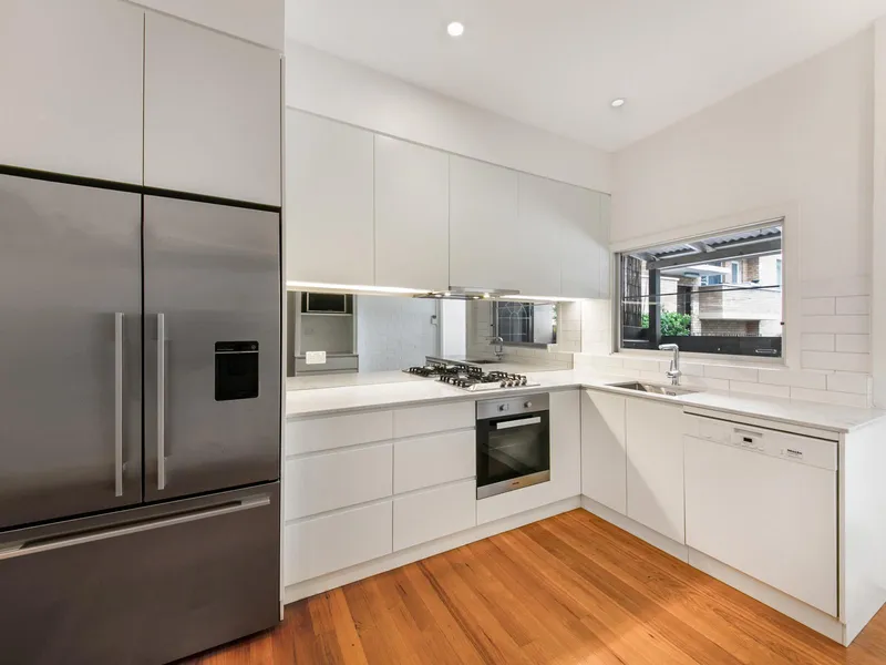 Perfectly positioned family home